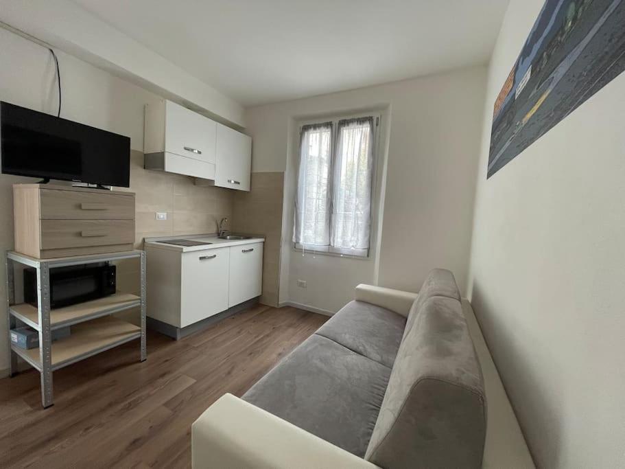 Appartement L'Etrange Rendez-Vous Tome 1 à Carona  Extérieur photo